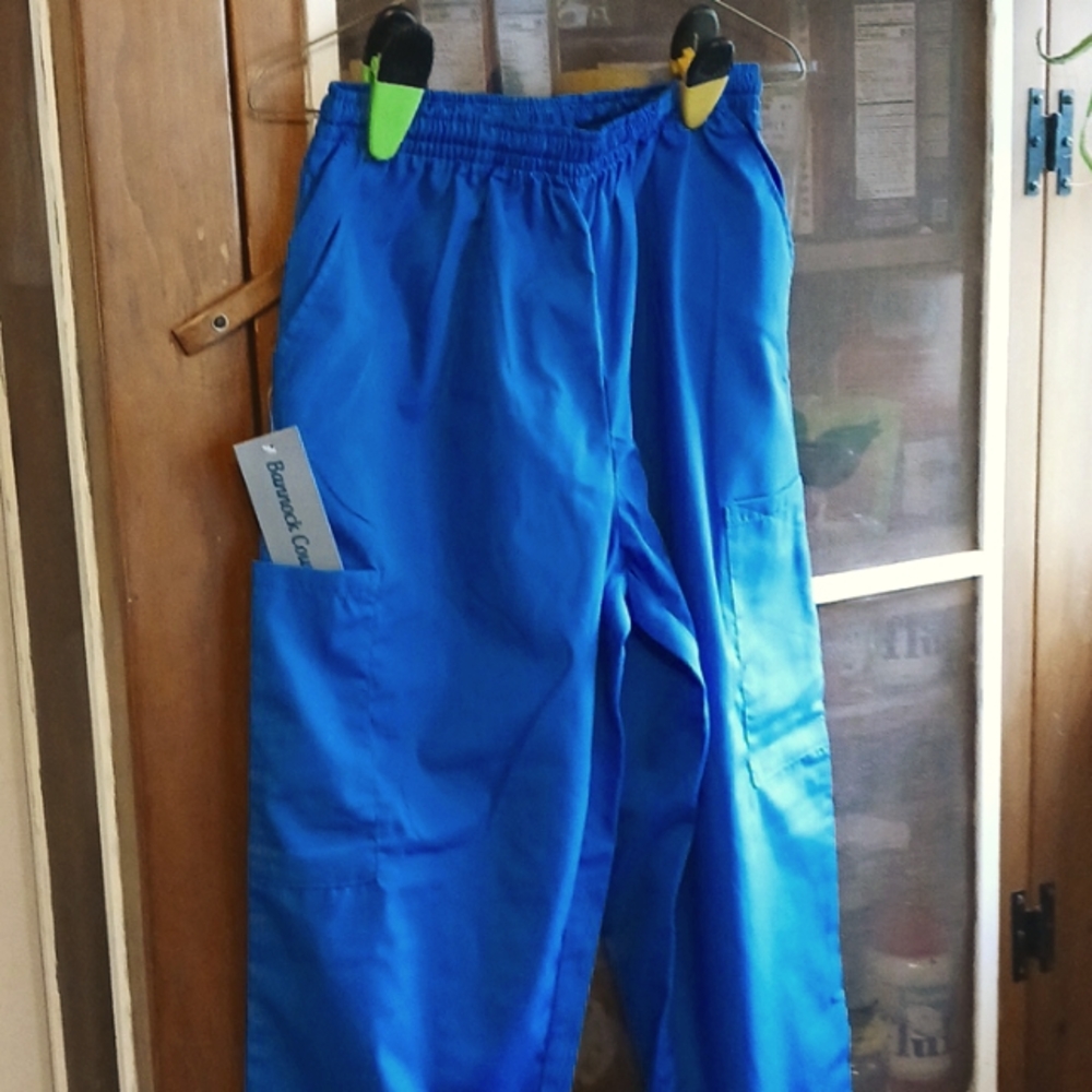 Womans  Pants Scrubs S Bannock Court